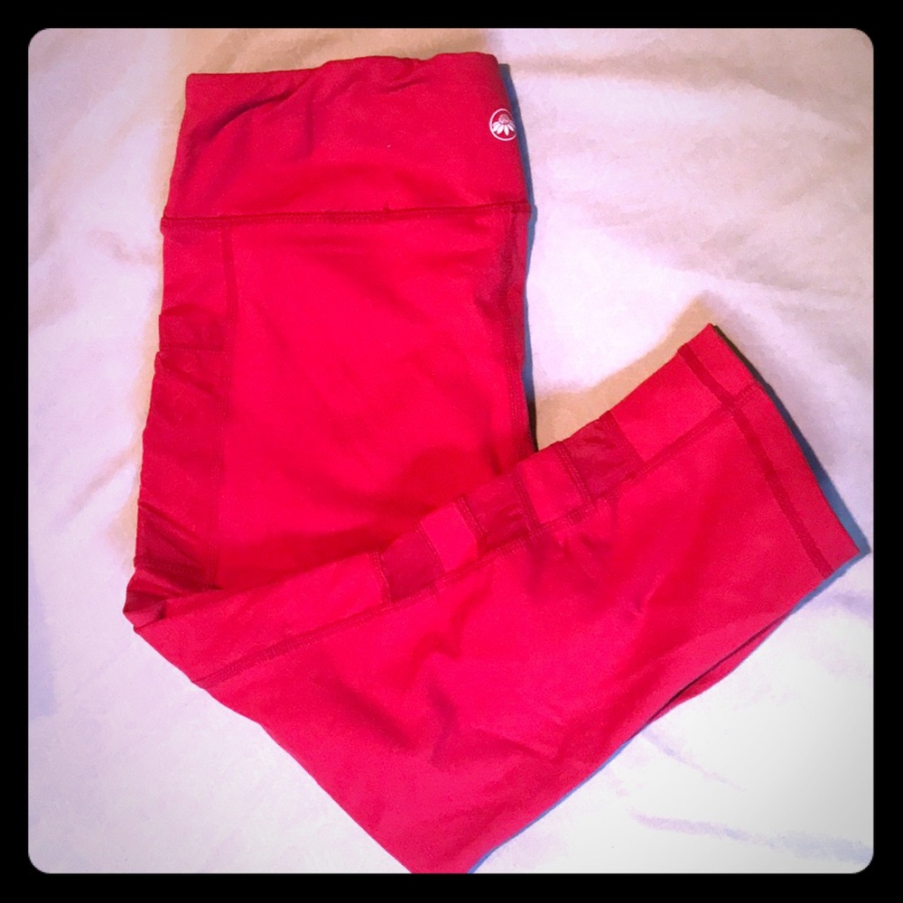 Fierce Capris—Burnt Red